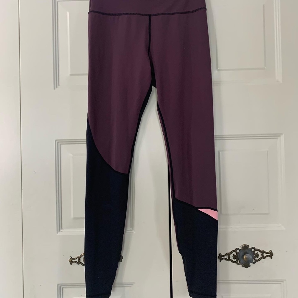 Women’s Althetic Leggings Bundle Sz M - Full Length